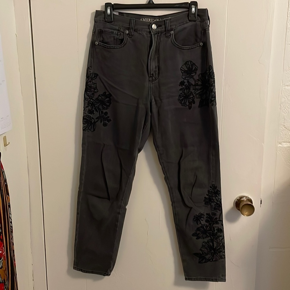 AE Dark Gray Embroidered mom jeans, size 4